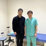 鹿児島大学医学部の飯田さんが医師国家試験に合格して報告に来られました。