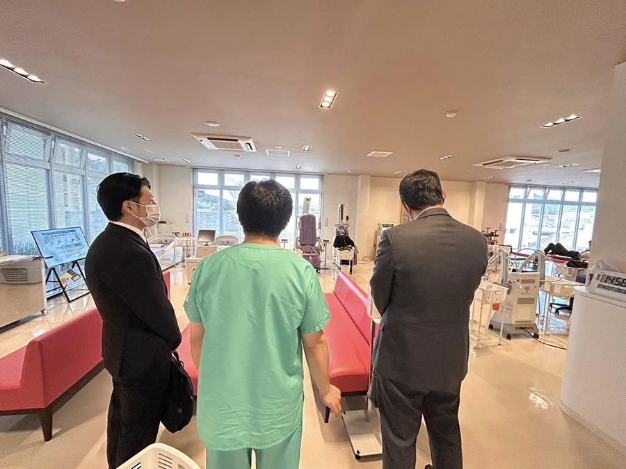 西海市役所 保健福祉部 包括支援課 藤川課長が西海救急クリニック(長崎県西海市)開院に向け本院視察をされ打ち合わせを行いました